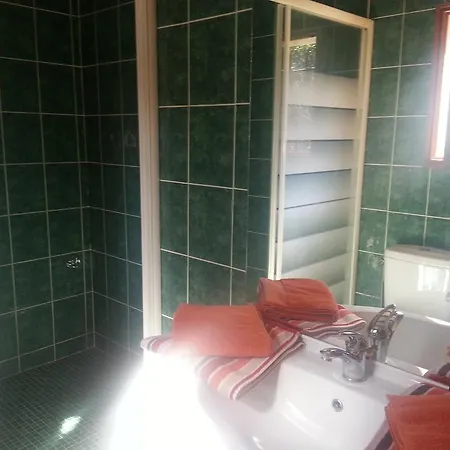Gites Les Courreges Penzion Parempuyre