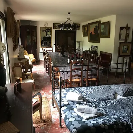 Gites Les Courreges Penzion Parempuyre